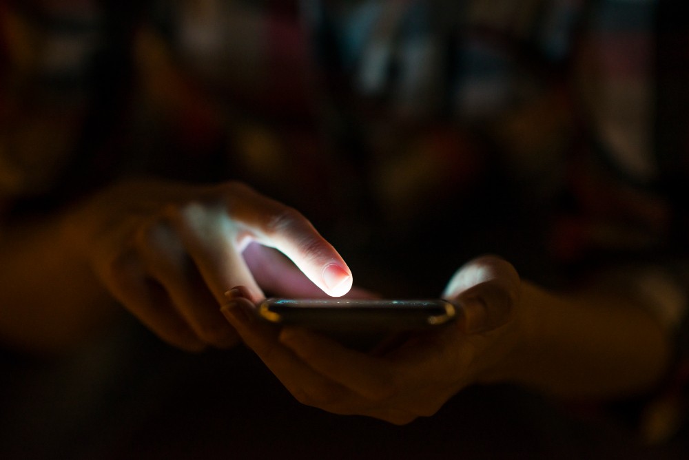 Questão do vestibular da FGV sobre viral do TikTok é criticada: ‘preciso ser cronicamente on-line para acertar?’, diz candidata