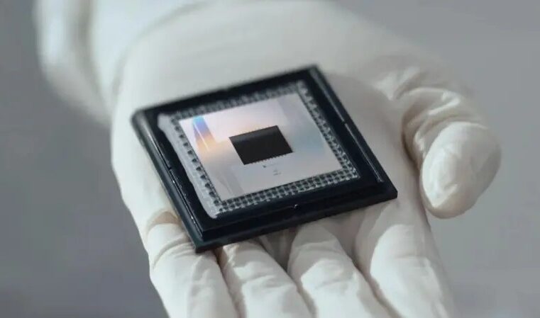 O chip quântico do Google que resolve em 5 minutos problema que levaria 10 quatrilhões de anos