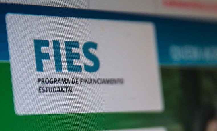 Fies: MEC anuncia que programa terá mais de 112 mil novas vagas em 2025