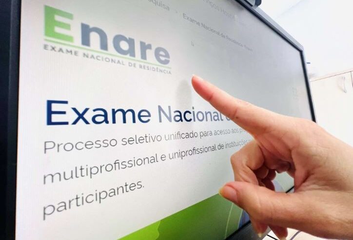 Enare: candidatos do ‘Enem da Residência Médica’ relatam desespero após erros em notas