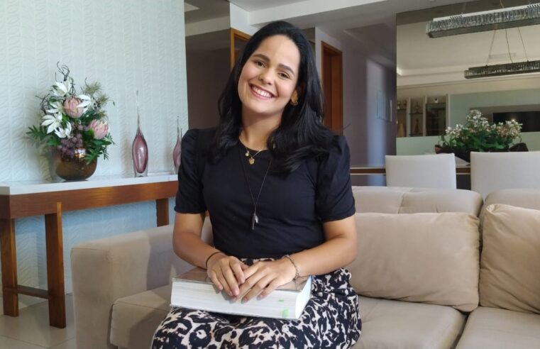 Aprovada em 1º lugar para medicina na UFPB e em 6º na USP ia à missa todos os dias antes de estudar: ‘inegociável’