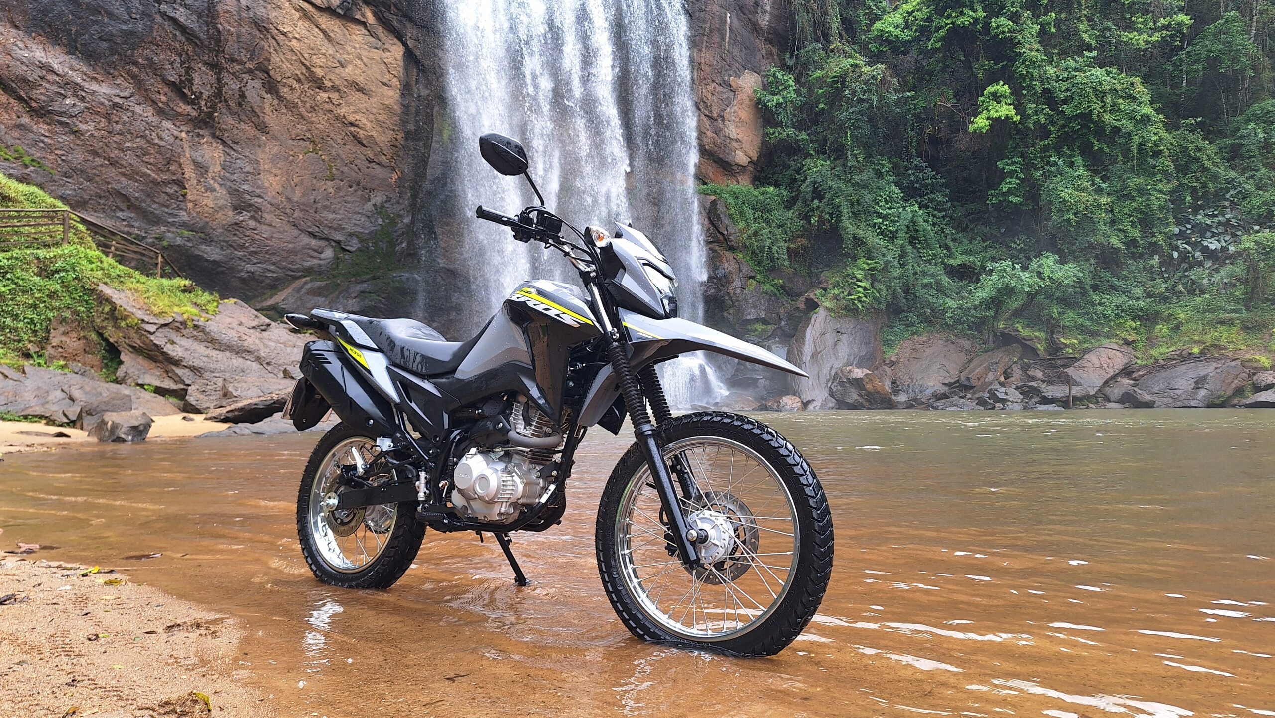 City, trail ou crossover? VÍDEO mostra qual moto se encaixa melhor no seu dia a dia