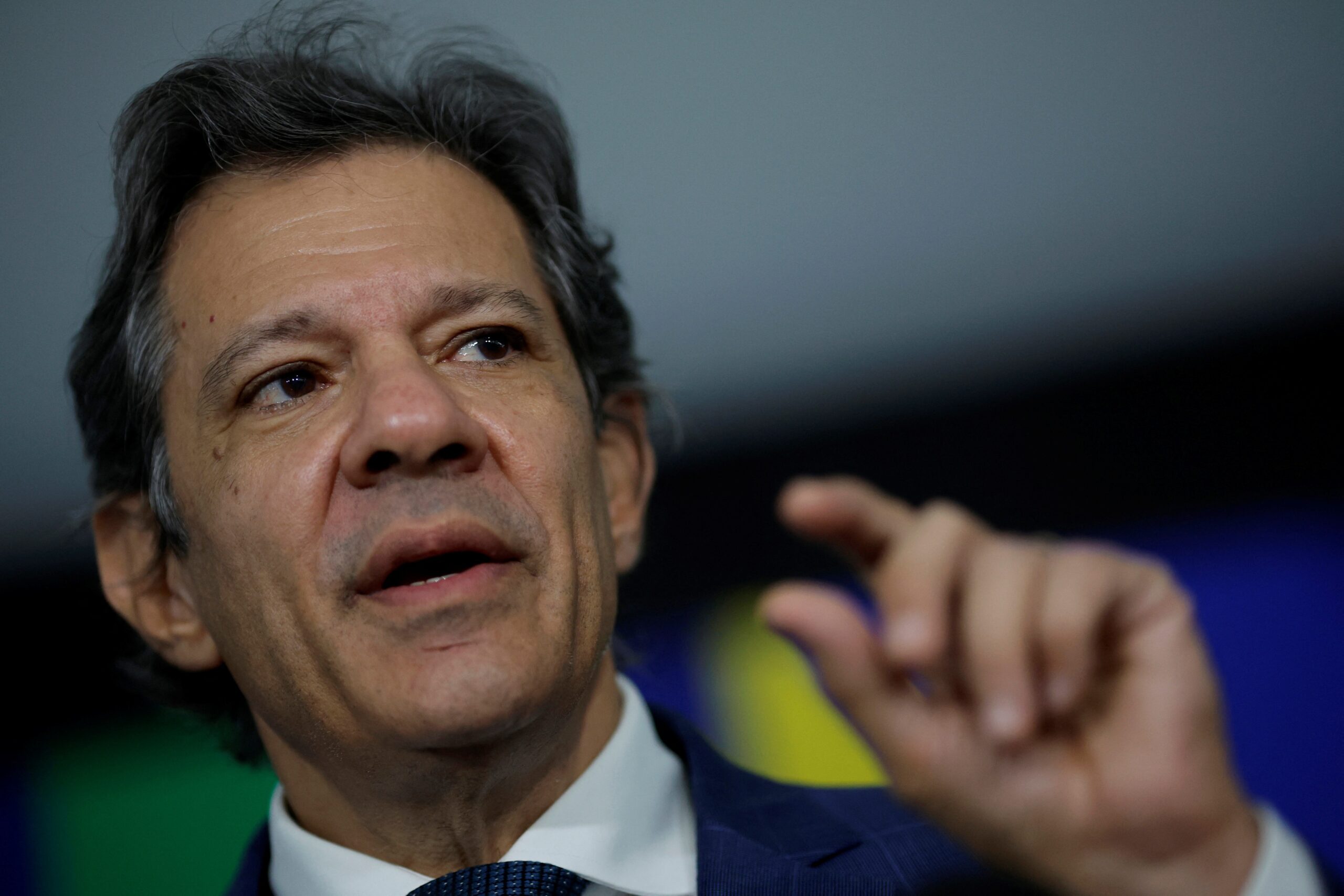 Após reunião com Haddad, ministro do TCU diz que a Corte não é contra o Pé-de-Meia, mas defende ajuste no Orçamento