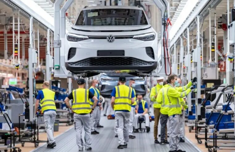 Volkswagen, BMW, Mercedes-Benz: como carros alemães entraram em uma crise sem precedentes