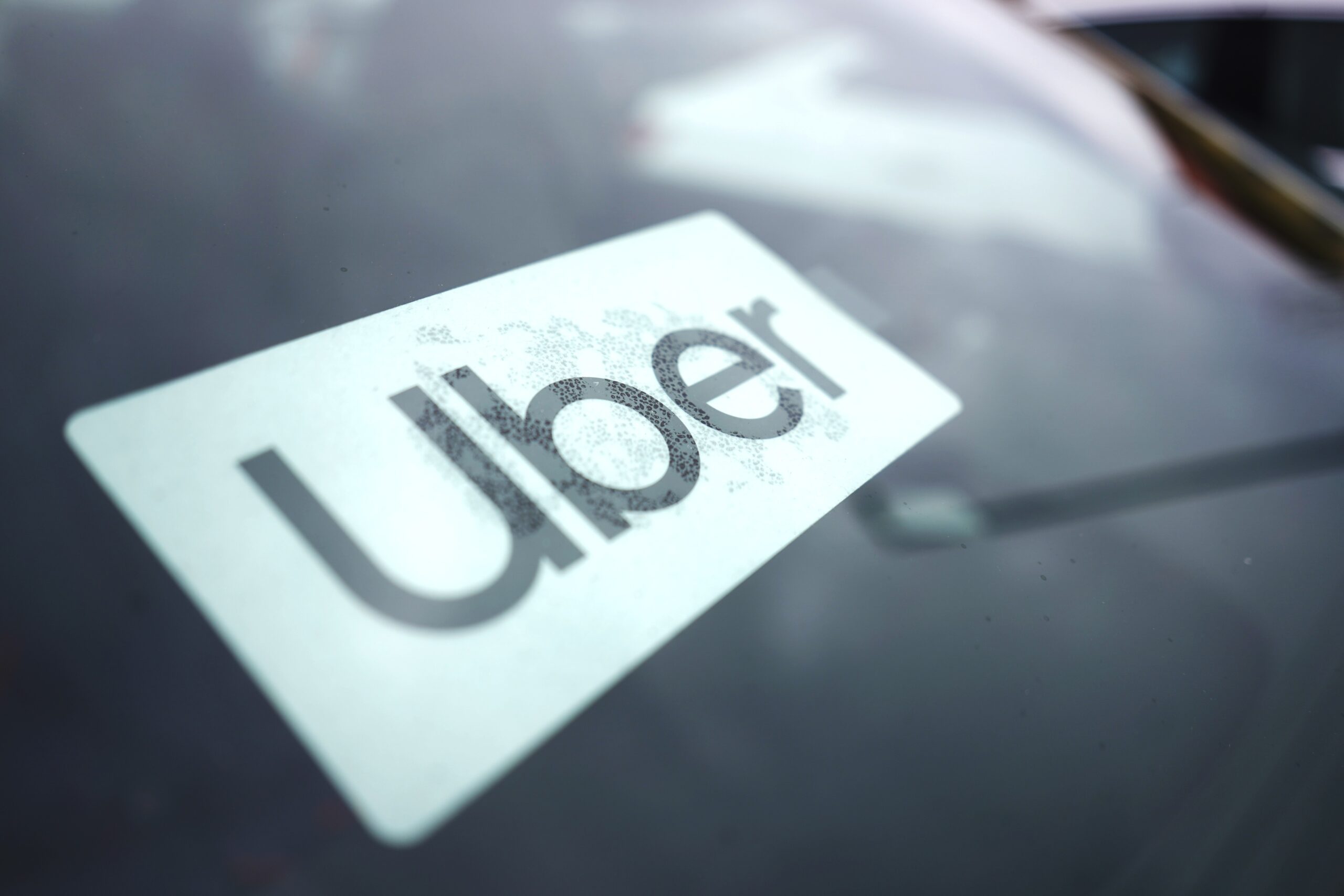Uber passa a permitir que motoristas bloqueiem passageiros