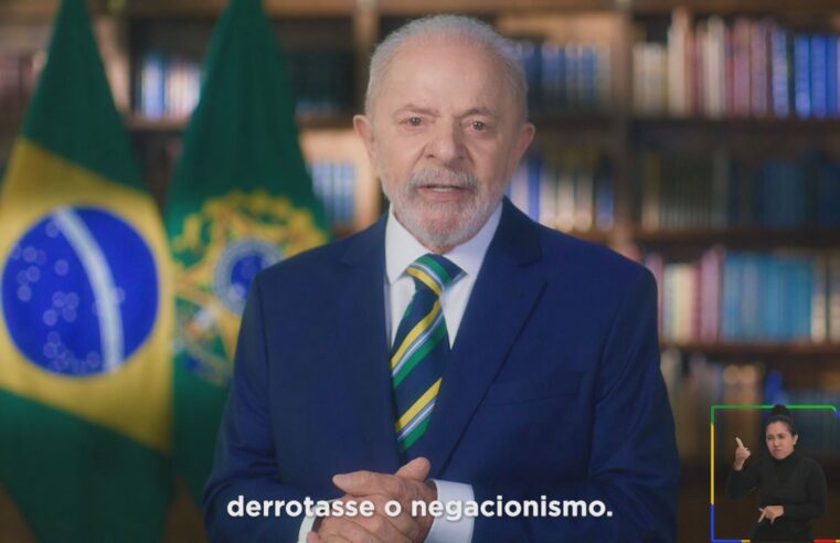 Lula fará pronunciamento na TV e no rádio para divulgar Pé-de-Meia e Farmácia Popular