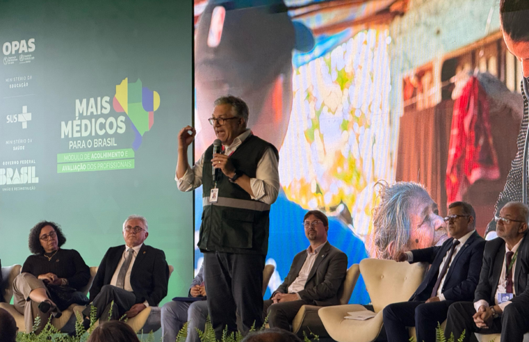 Padilha defende atualizar Revalida para médicos formados no exterior: ‘Queremos o mesmo patamar da formação no Brasil’