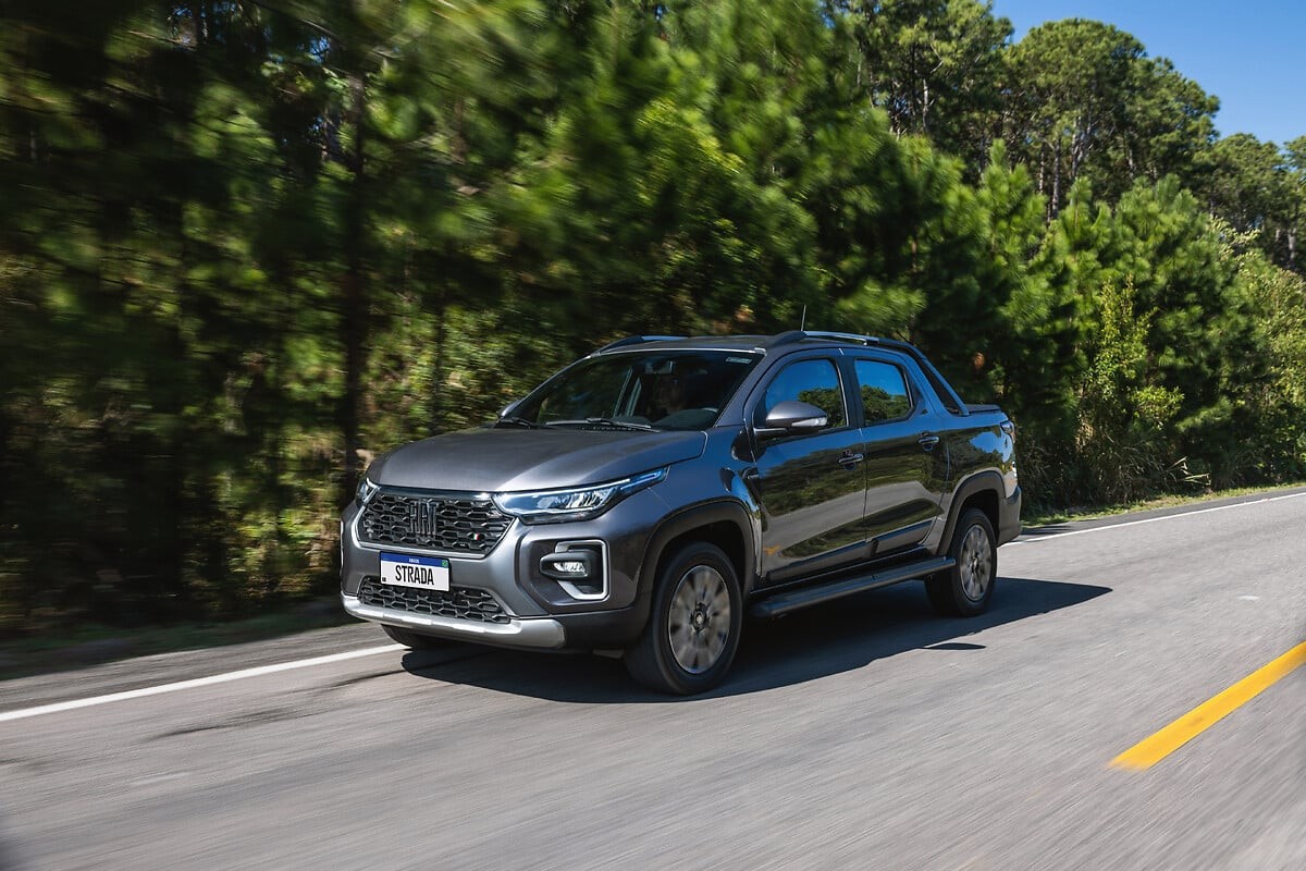 LISTA: Fiat Strada vende mais que o dobro da VW Saveiro; veja as 10 picapes mais vendidas em 2025