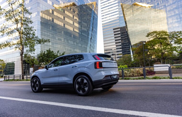 Volvo planeja demitir até 800 funcionários por efeito do tarifaço de Trump