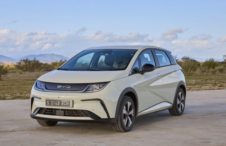 BYD supera vendas da Tesla na Europa pela 1ª vez, diz consultoria