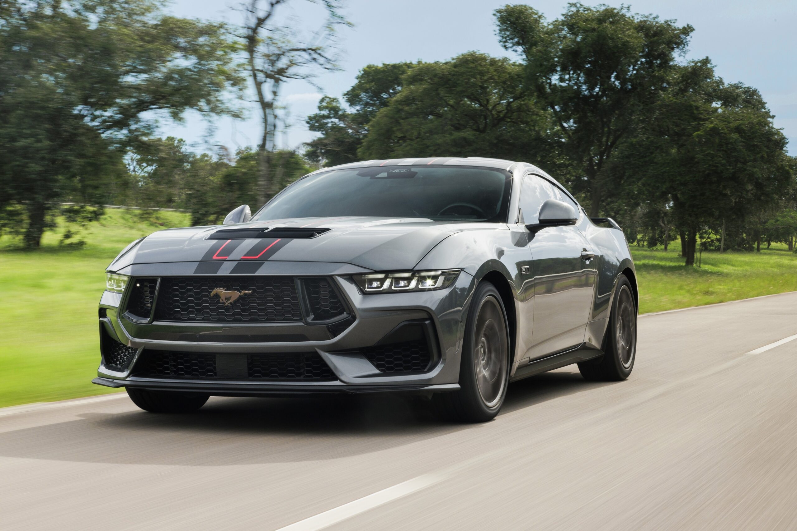 Edição limitada do Ford Mustang manual, de R$ 600 mil, esgota em uma hora