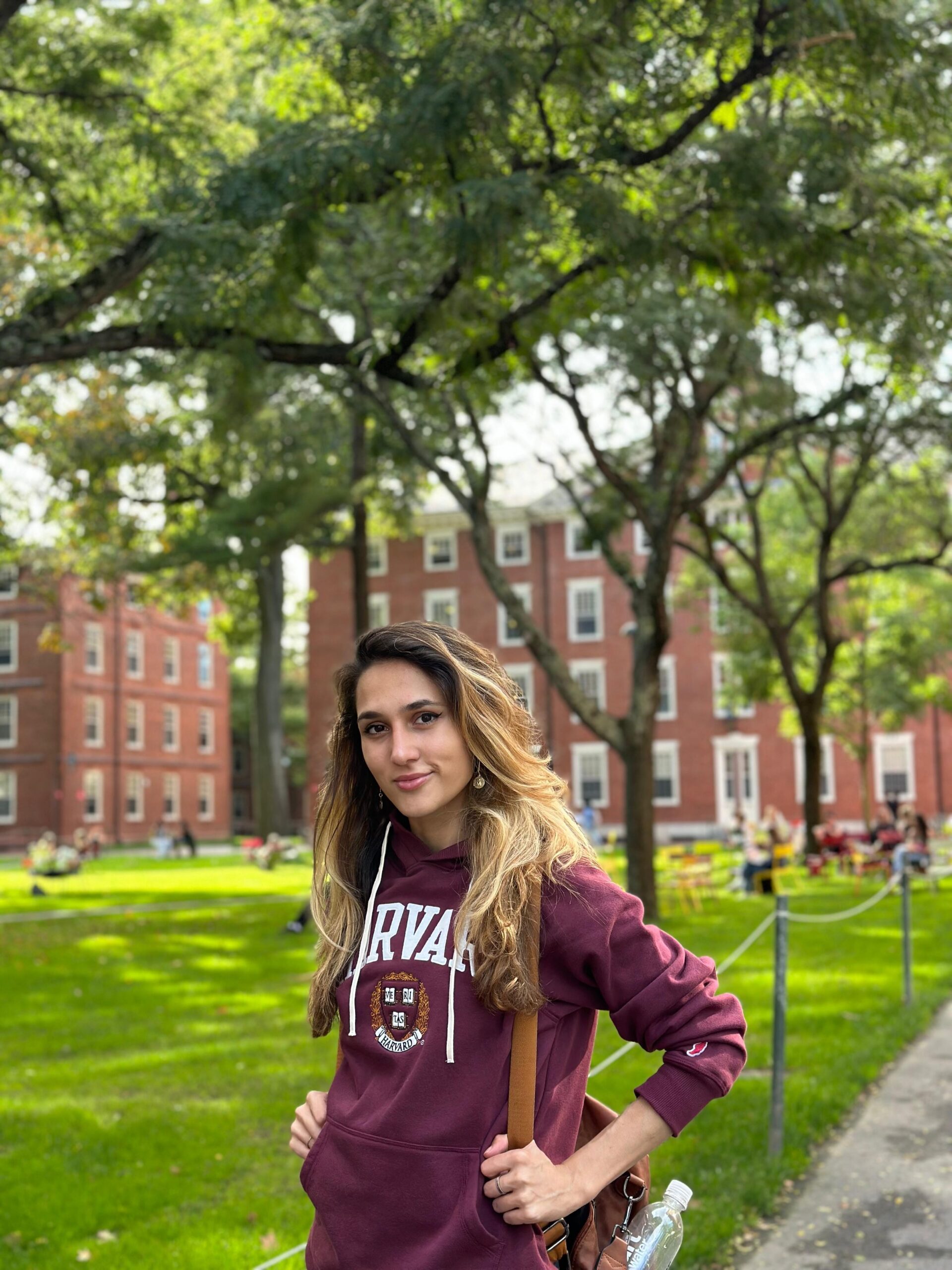 Trump x universidades: com medo de perderem o visto, alunos estrangeiros deletam redes sociais, saem de grupos de Whatsapp e evitam sair de casa