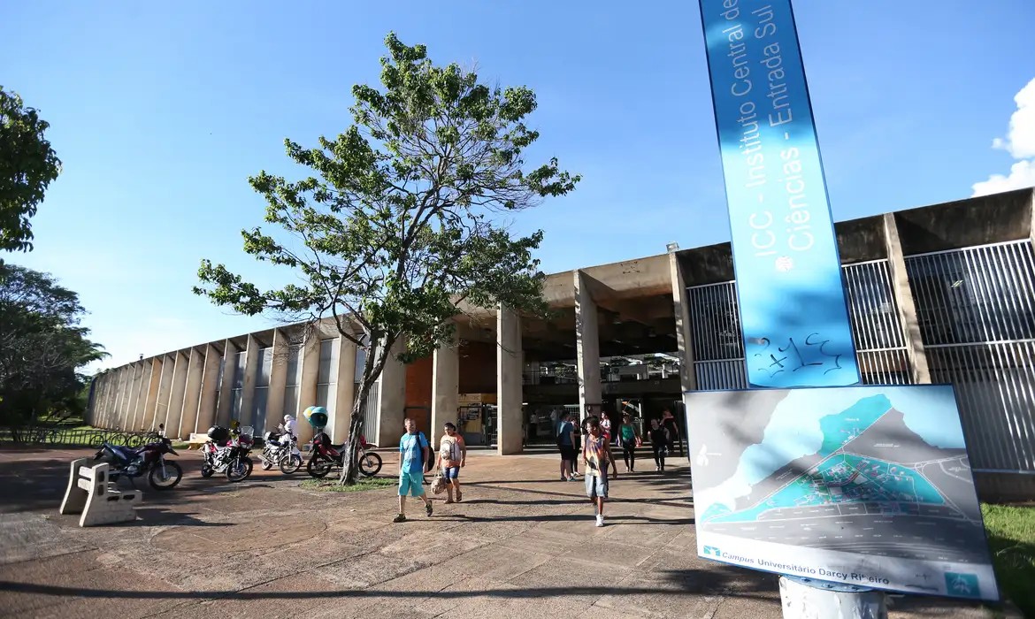 UnB sobe três posições em ranking mundial de universidades