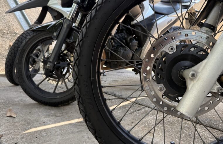 Liso, misto ou esportivo? Veja como escolher o pneu certo para moto