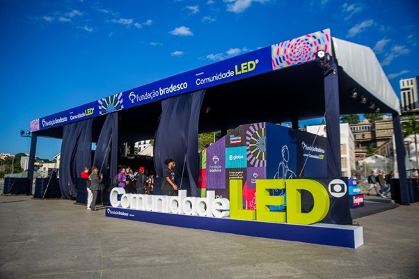 Comunidade LED: no Rio, espaço vira o ponto de encontro do Festival LED