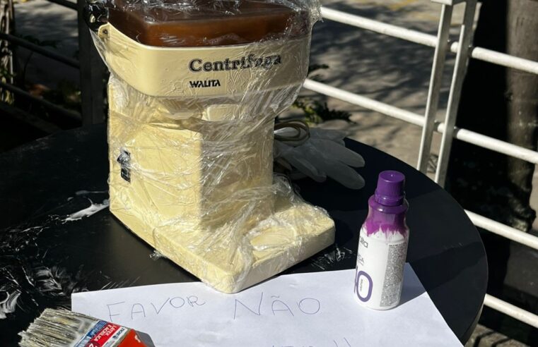 Eletrodoméstico ficou amarelado? Um ingrediente pode deixar o aparelho branco novamente (graças à química)